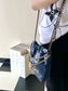 小香家-2023春夏新款 22BAG Mini 海軍藍 上身圖