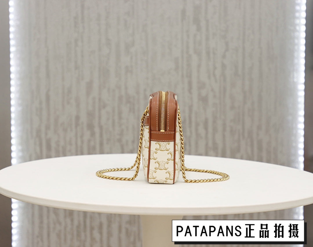 賽C家-Patapans Triomphe 經典白花單肩相機包