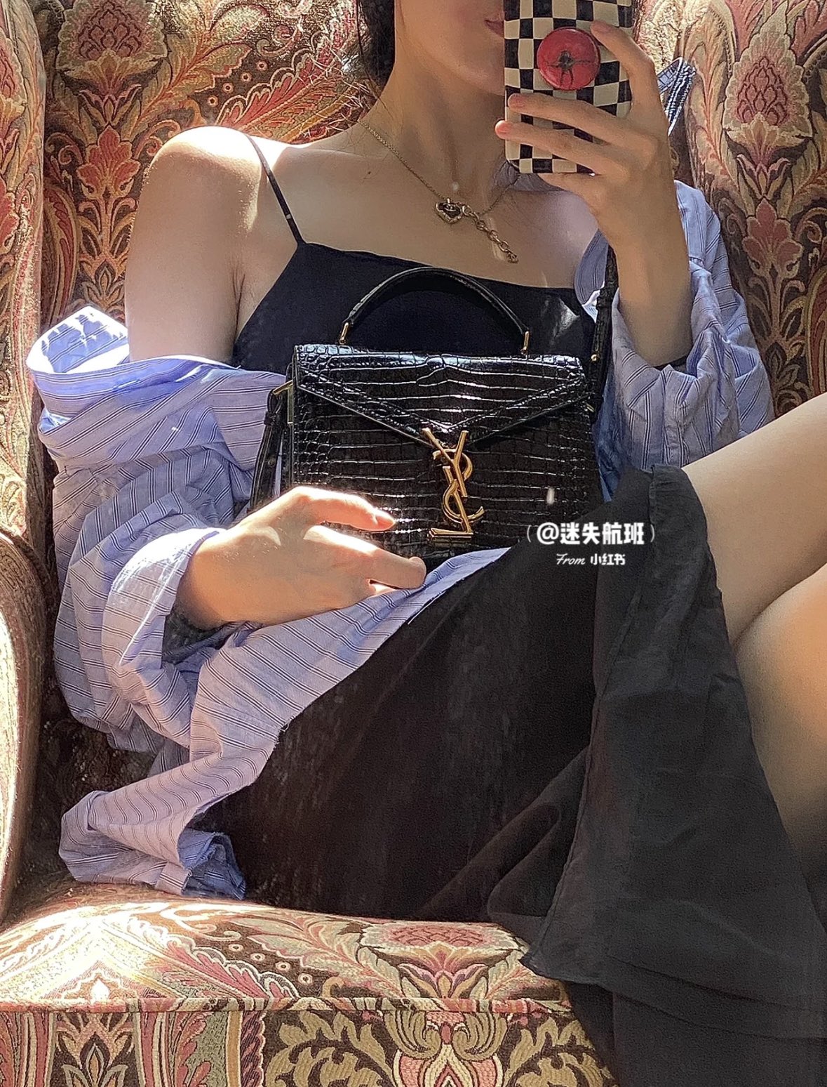聖Y羅-Cassandra 20cm 小號 鱷魚紋 黑色 上身圖
