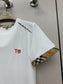 巴B家-2403 新款經典格紋拼繡字母TEE 白色