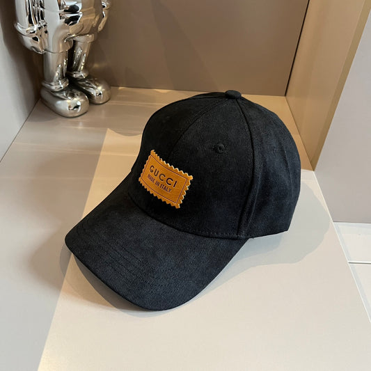 古G家-新款 皮製Logo鴨舌帽 黑色