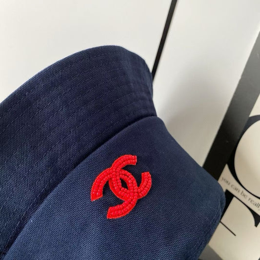 小香家-簡約刺繡Logo帆布漁夫帽 藍色