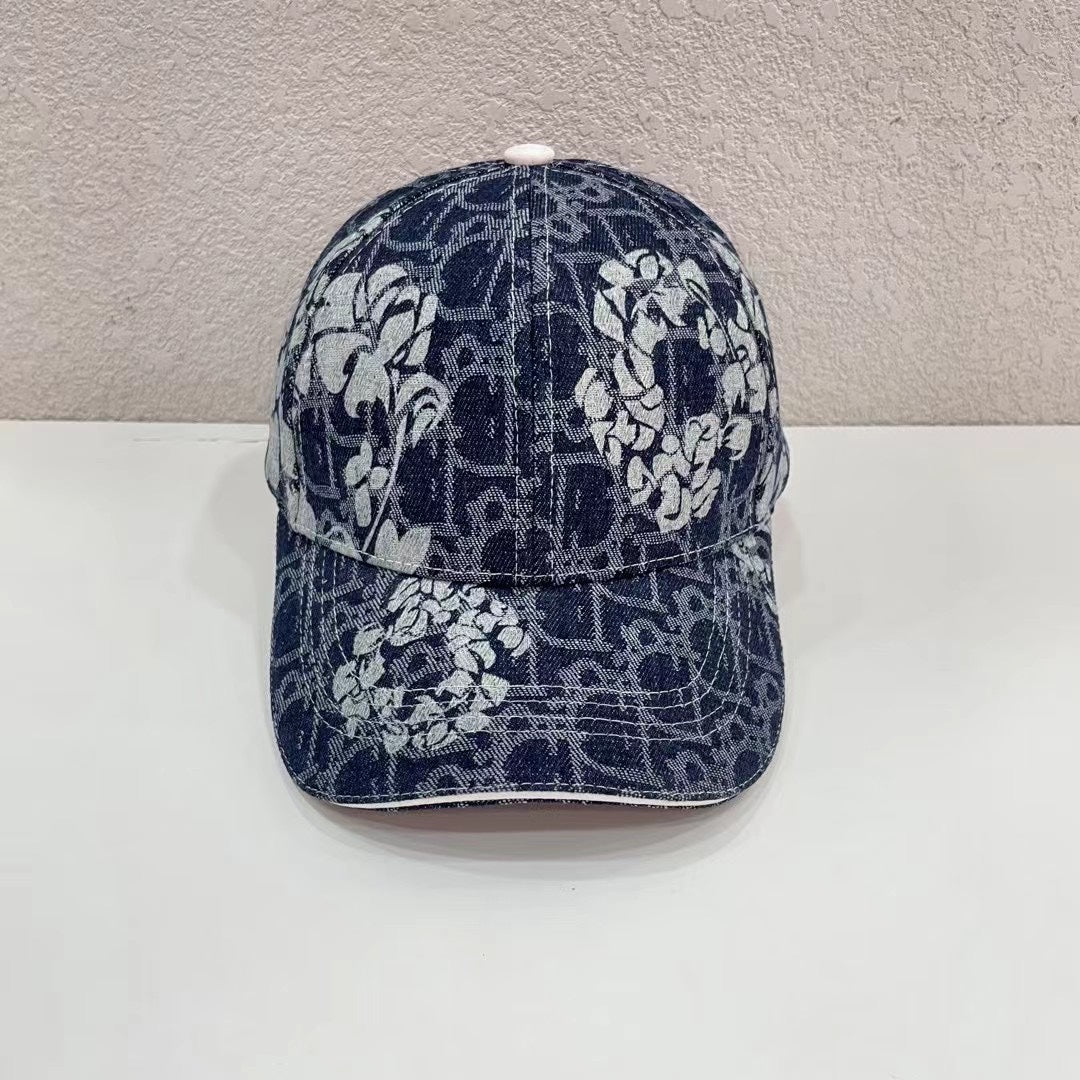 迪D家-新款老花水洗棒球帽