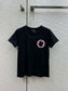 小香家-2403 刺繡四葉草字母圓領短袖TEE 黑色