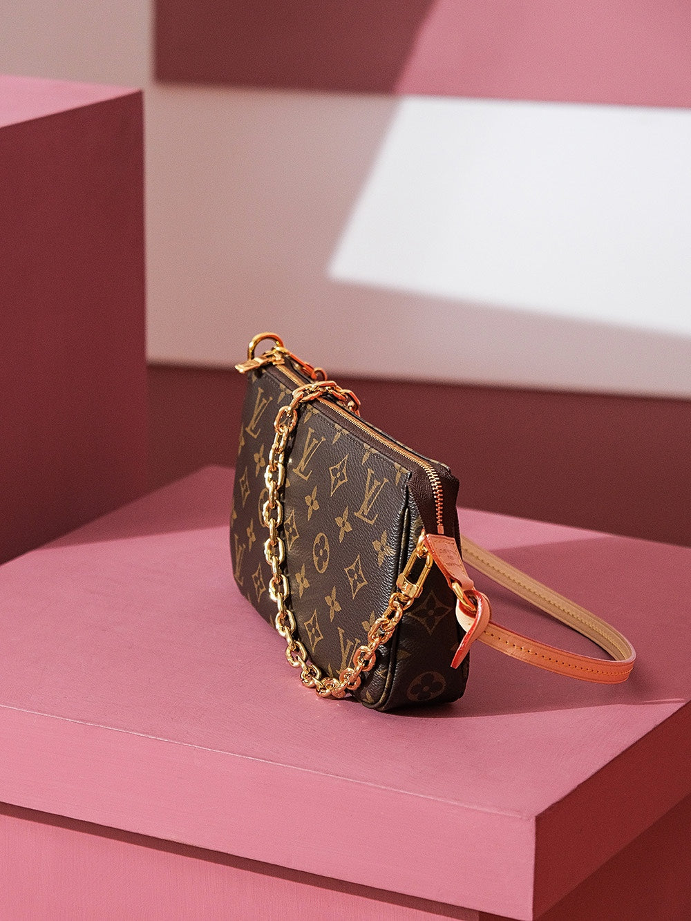 M82766 路L家-POCHETTE ACCESSOIRES麻將包
