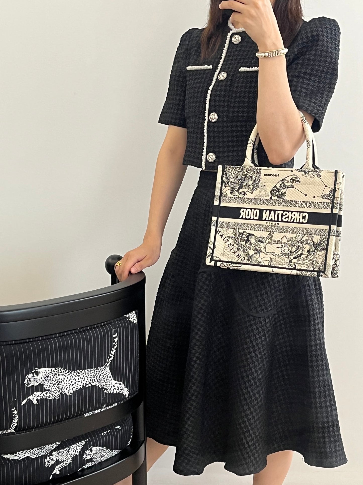 迪D家-2023春夏新款 Tote 星座系列米白色 小號