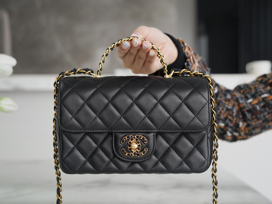 小香家-Chanel CF Mini 經典皮革穿繞雙c Logo 黑色