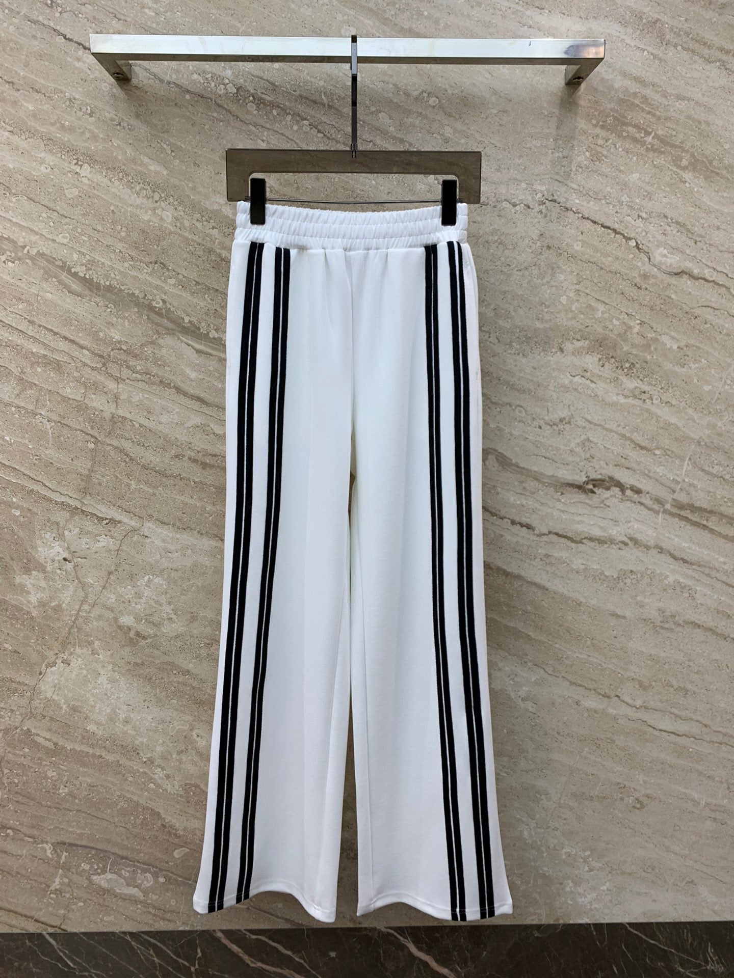 賽C家-2403 撞色織帶休閒褲 白色