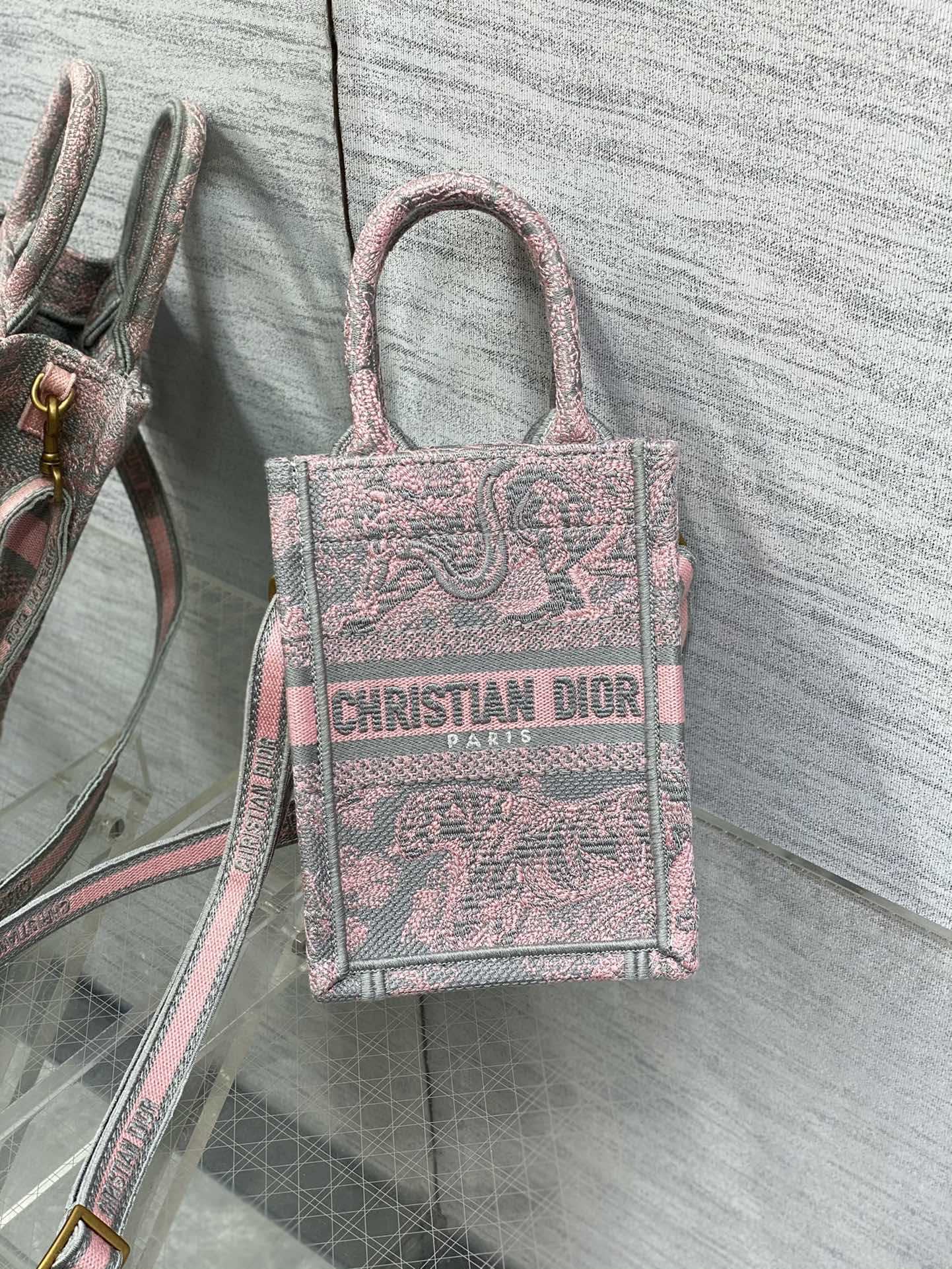 迪D家-Tote Sauvage茹伊印花刺繡系列 粉灰色 mini