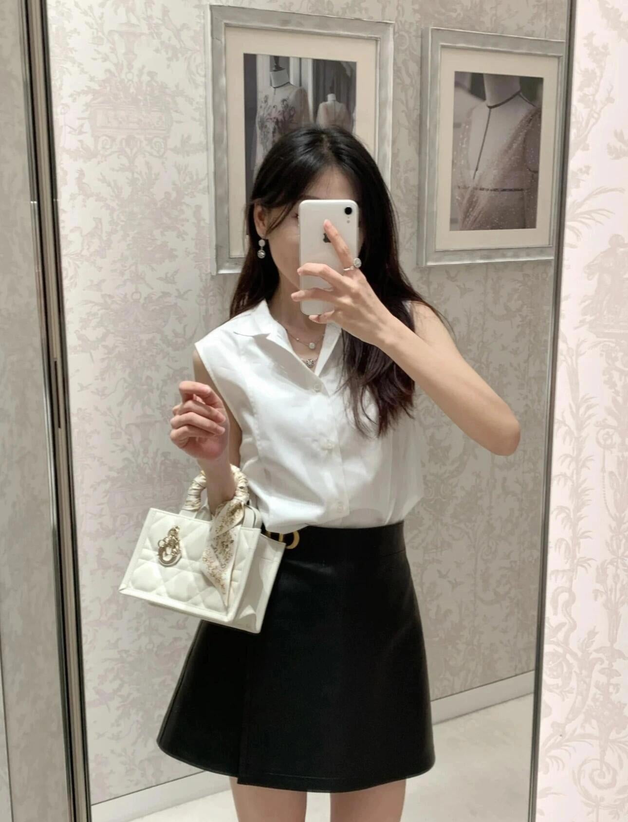 熱銷款 迪D家-Book Tote 背帶托特包 白色 Mini