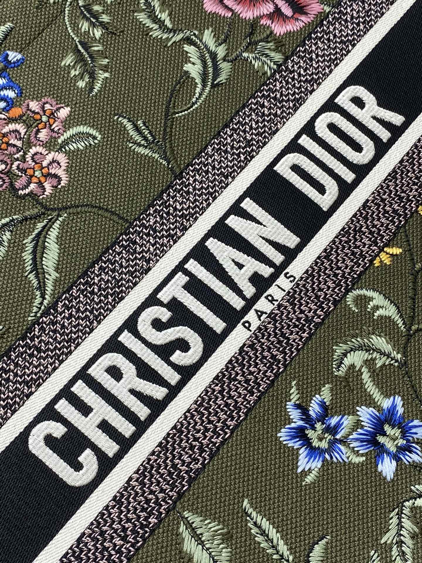 迪D家 Book Tote 刺繡字母軍綠花 大號41.5cm
