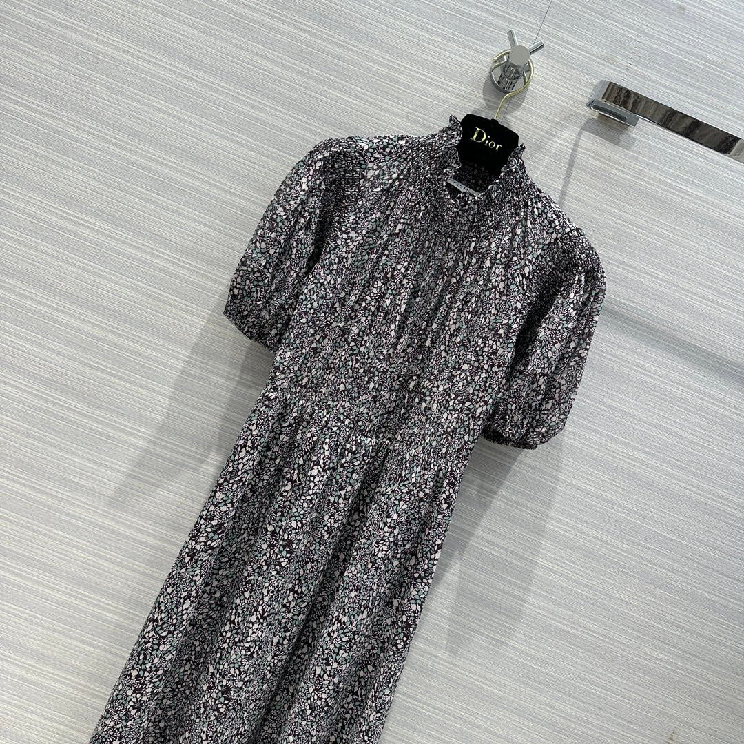 迪D家-2403 24春夏新品赫本風復古抽像元素印花絲質洋裝 黑色