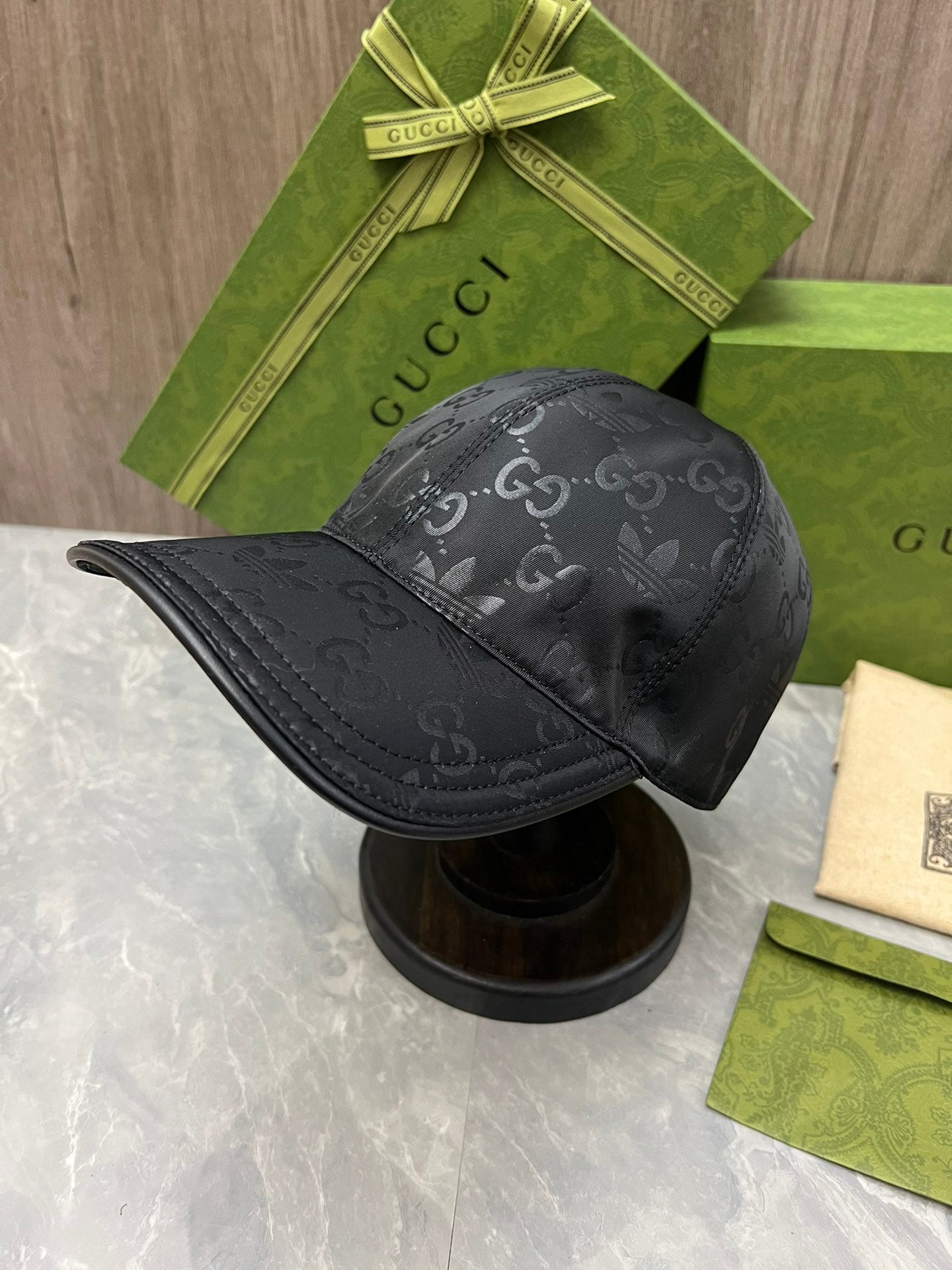 古G家-聯名款防水材質老花棒球帽 黑色