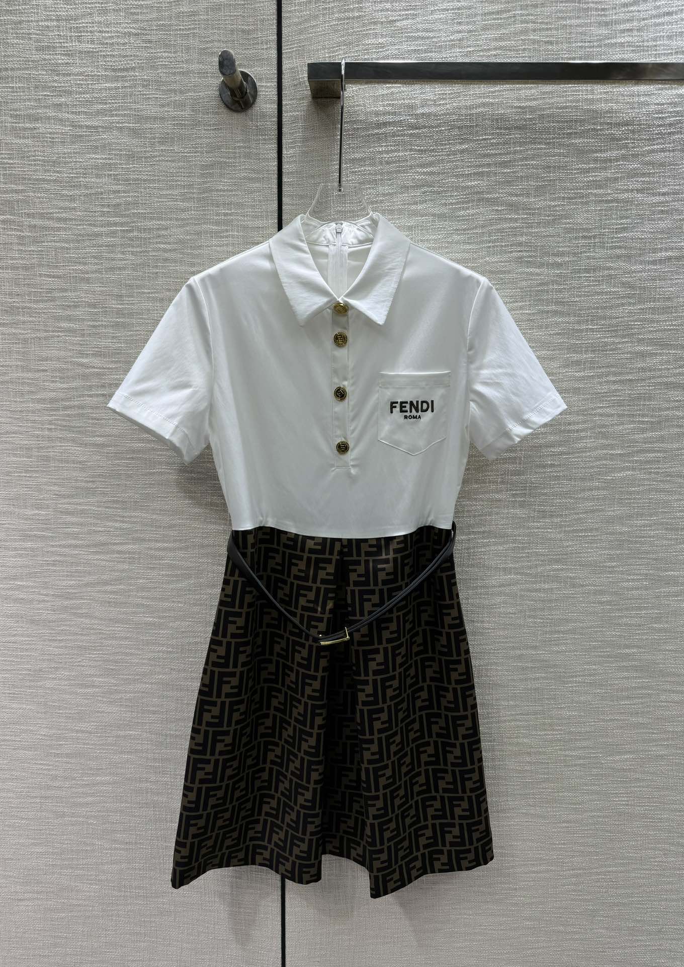 芬F家-2403 雙F拼接襯衫式排扣洋裝