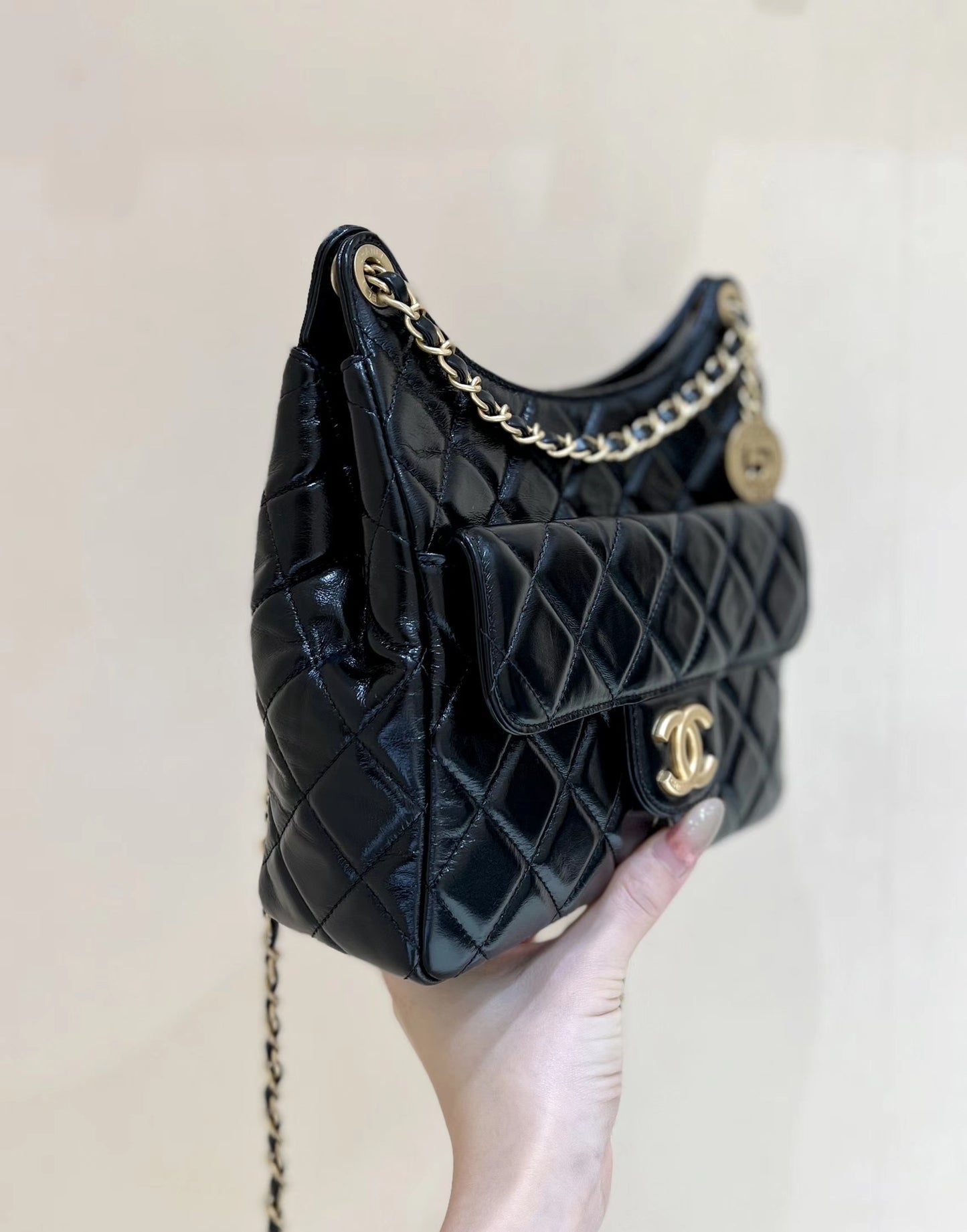 小香家-Chanel Hobo 23c早春款 油蠟皮黑色 大號