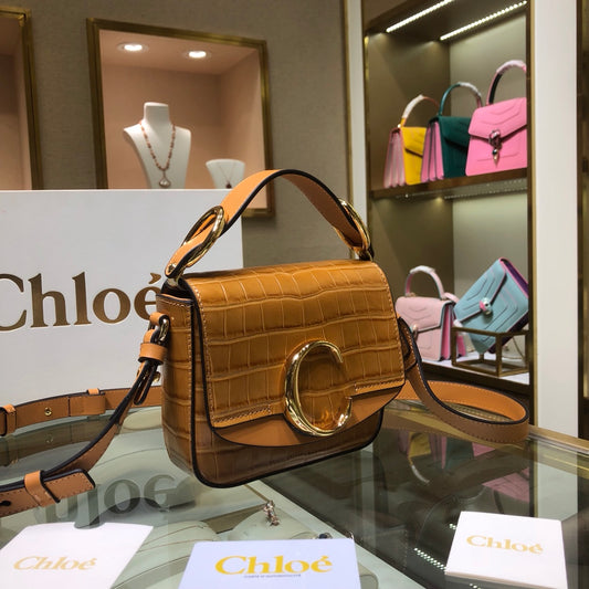 克羅C-C Bag 鱷魚壓紋 淺棕色