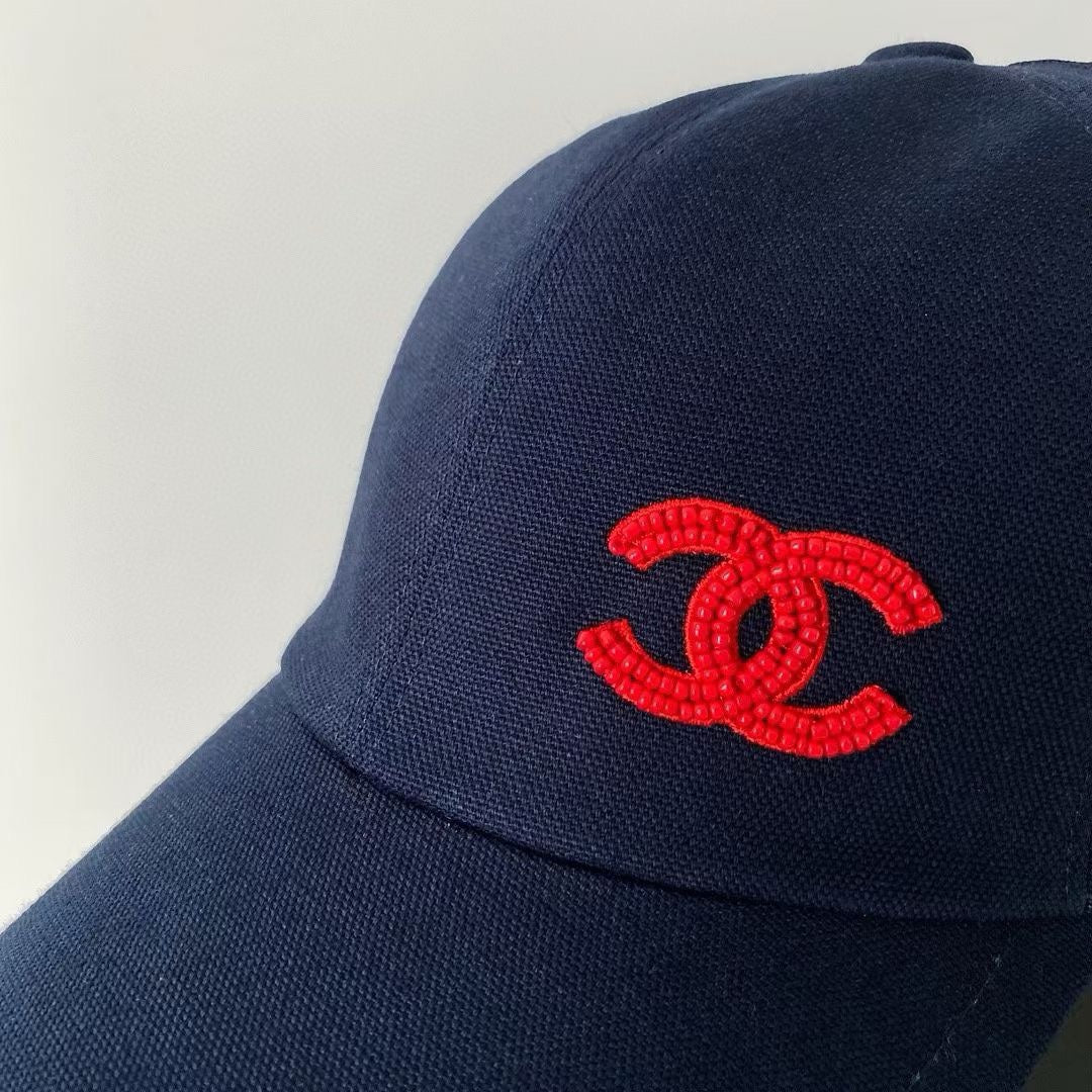 小香家-簡約刺繡Logo帆布棒球帽 藍色