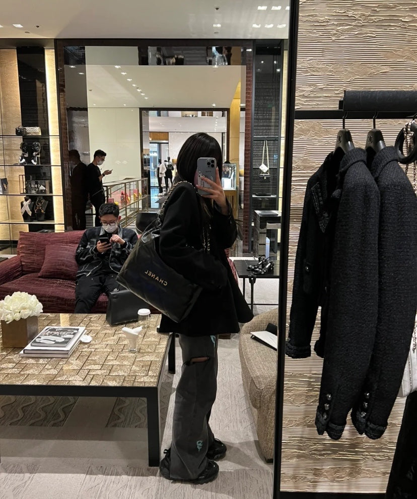 小香家-Chanel 22號手袋 黑金色中號