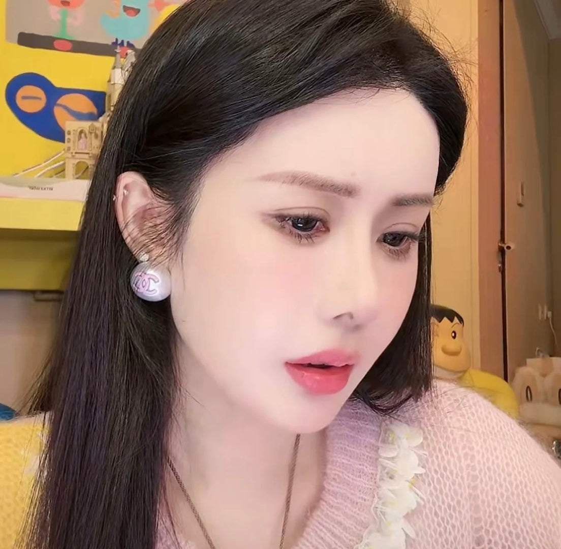 小香家-25P雙C珍珠耳環-黑色/粉色 Jennie同款