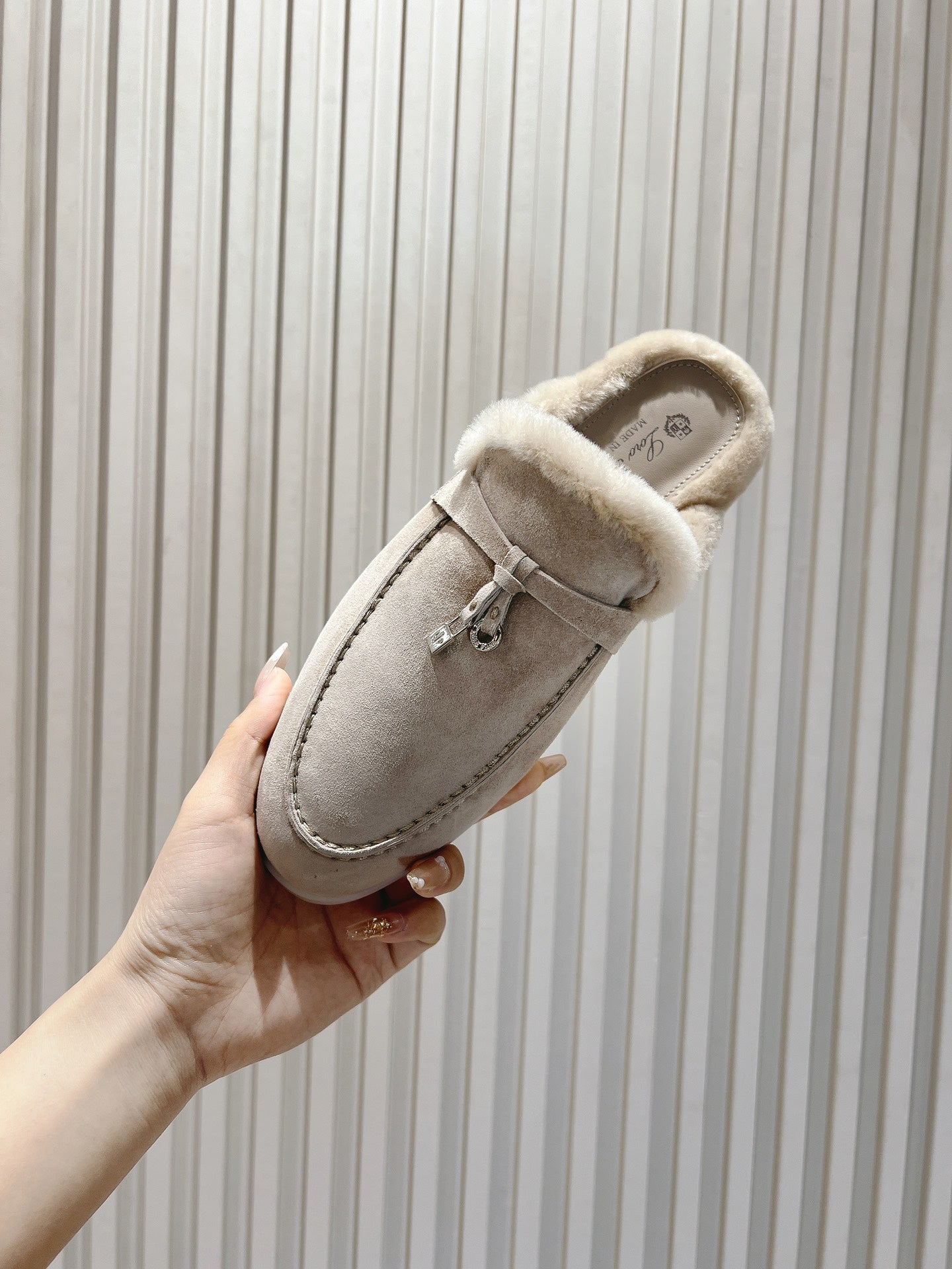 L-Piana-2024 樂福拖鞋 奶茶色