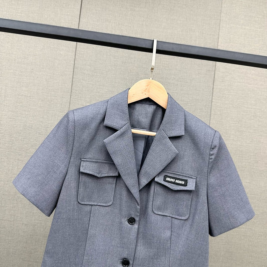 穆M家-2404 冷淡風短款西裝套裝 灰色
