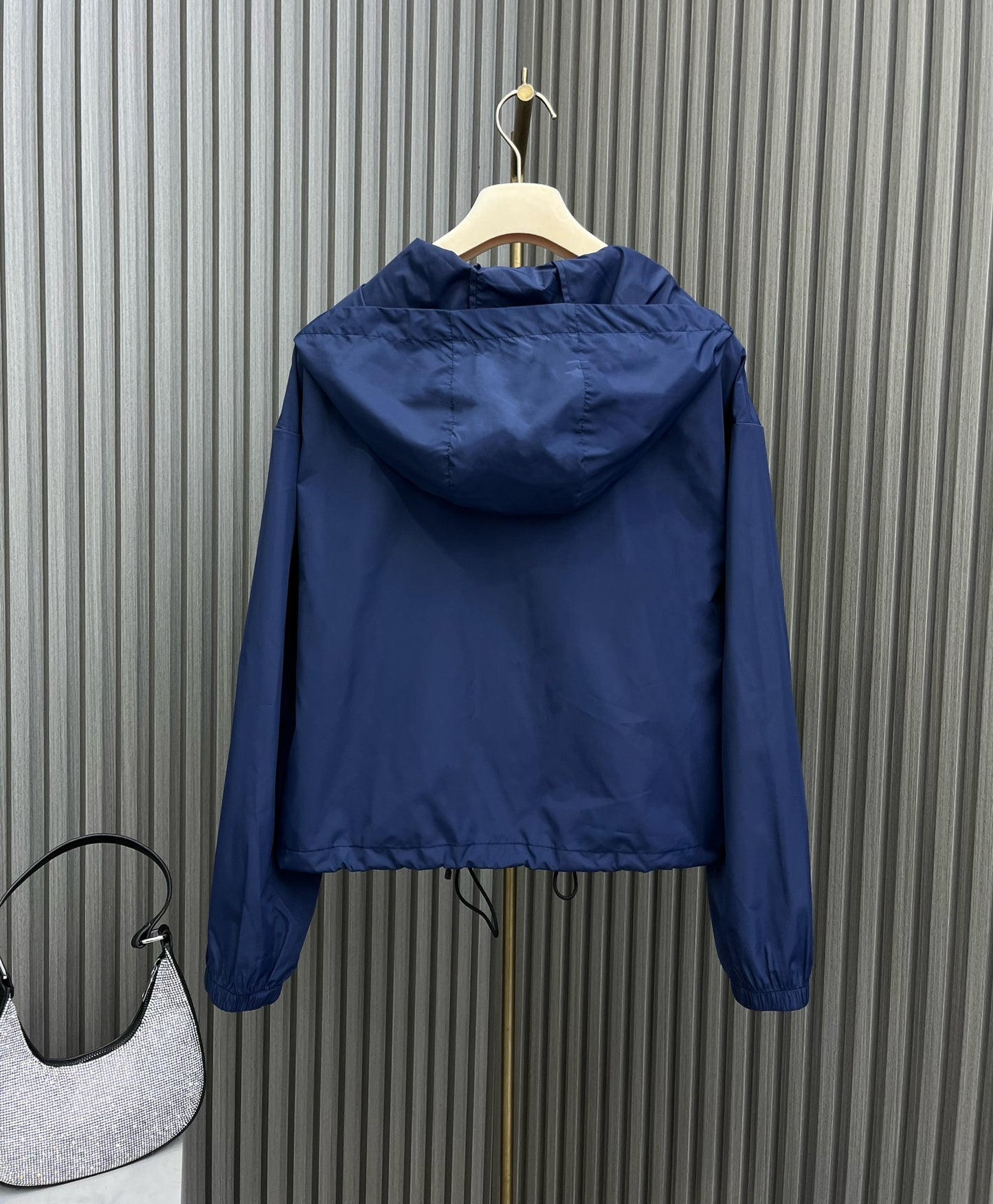 穆M家-2404 24新品薄款尼龍連帽套裝 藍色