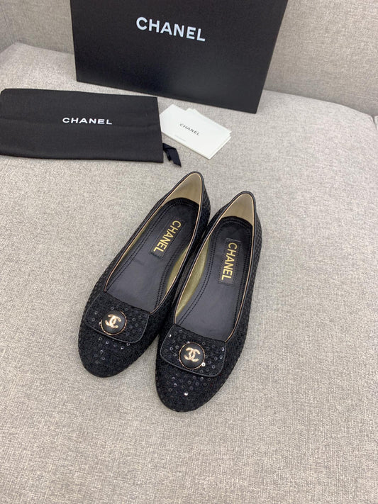 小香家-經典雙Ｃ扣平底單鞋 黑色