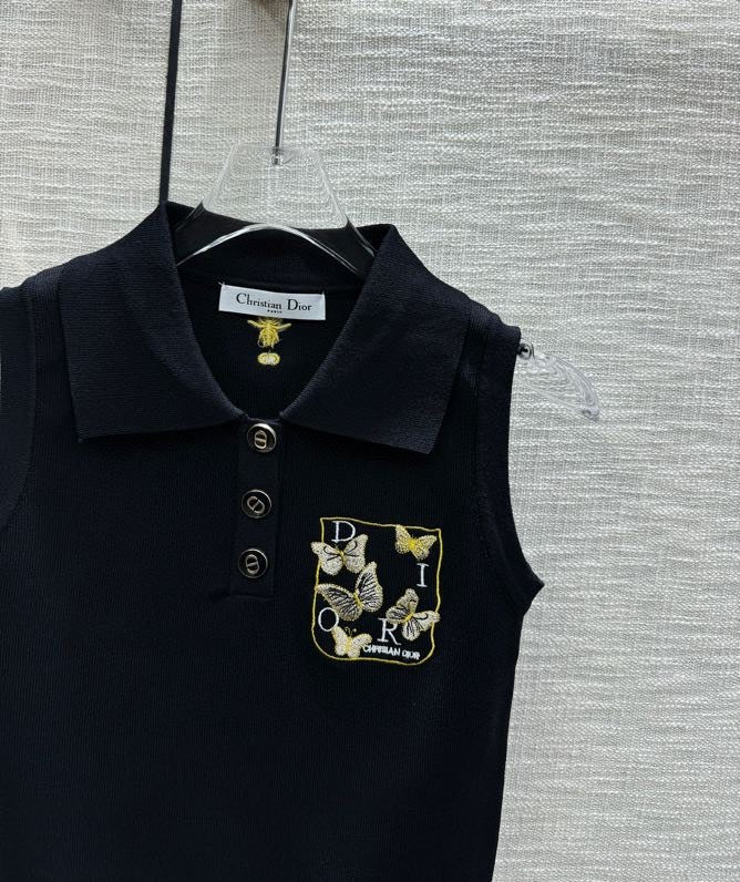迪D家-2403 刺繡蝴蝶POLO領針織背心 黑色