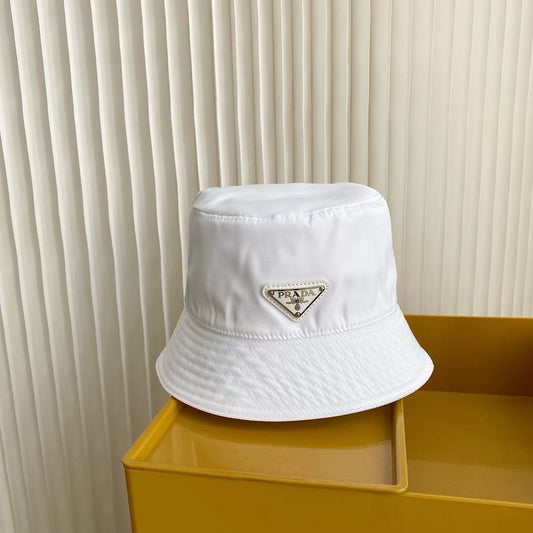 普P家-高級質感漁夫帽 白色