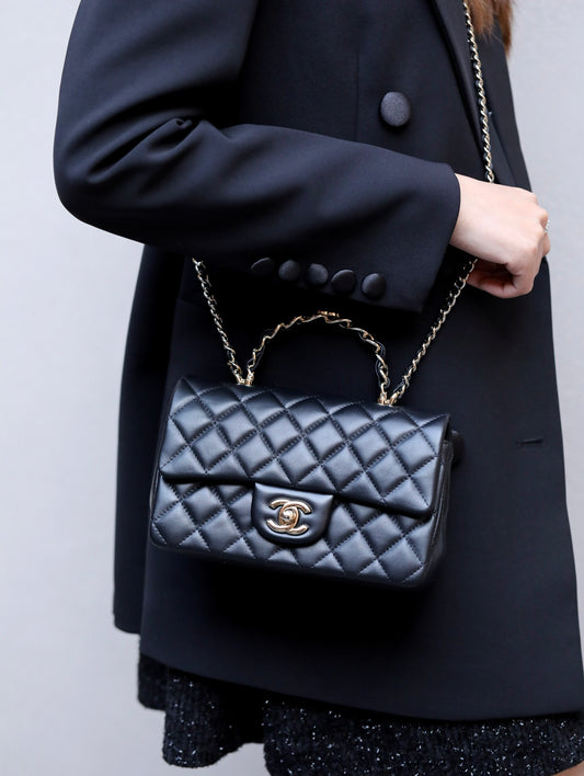 小香家-Chanel CF Mini 經典皮革穿繞雙c Logo 黑色