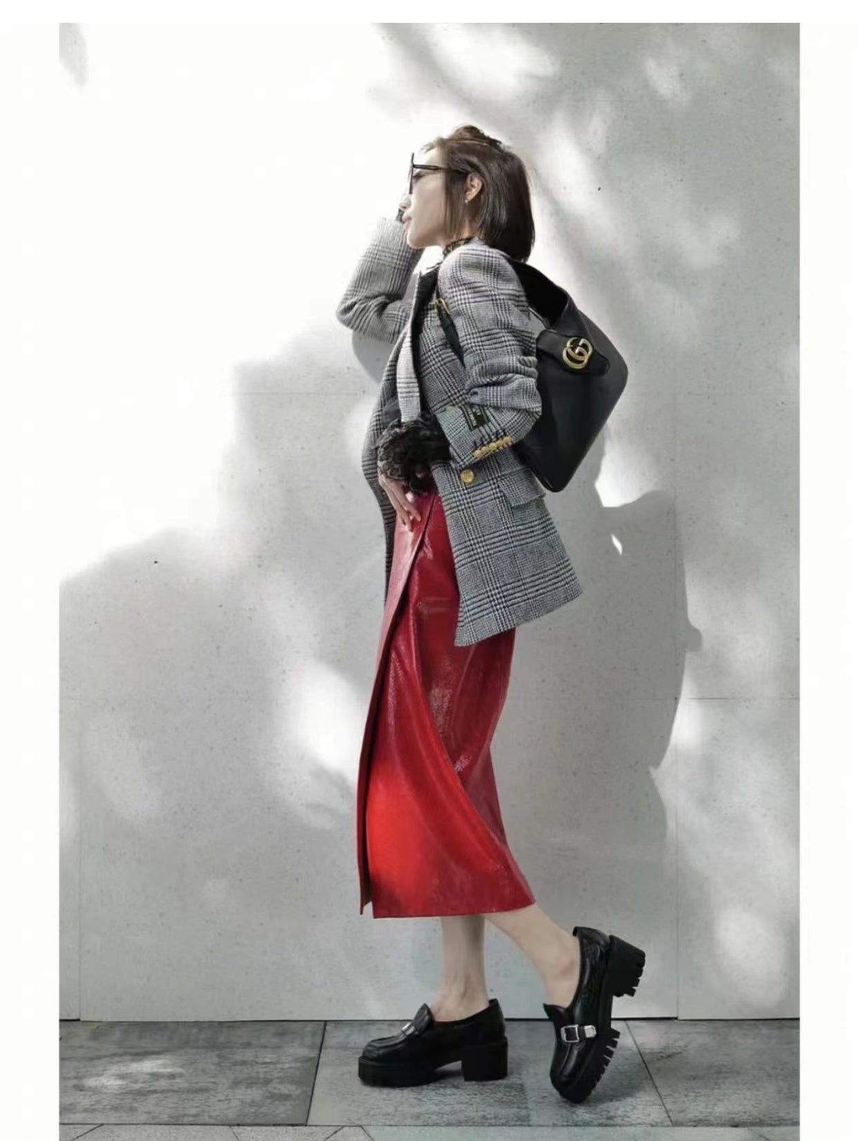 古G家-2023早春款 月牙肩背包 黑色 上身圖