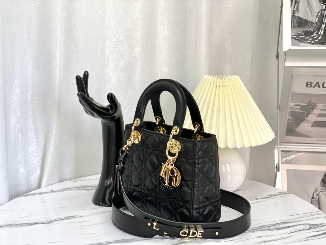 迪D家-Lady dior myABC 羊皮黑色金扣 小號