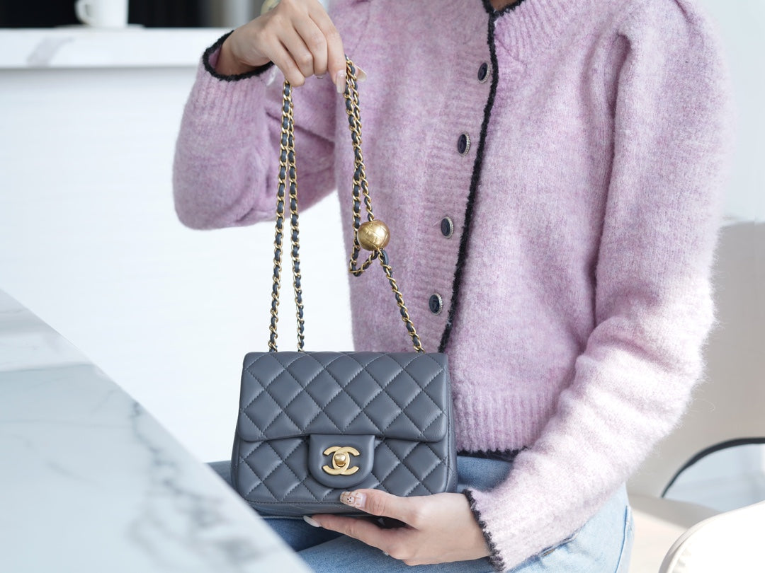 小香家-Chanel 23k 金球方胖子 深灰色