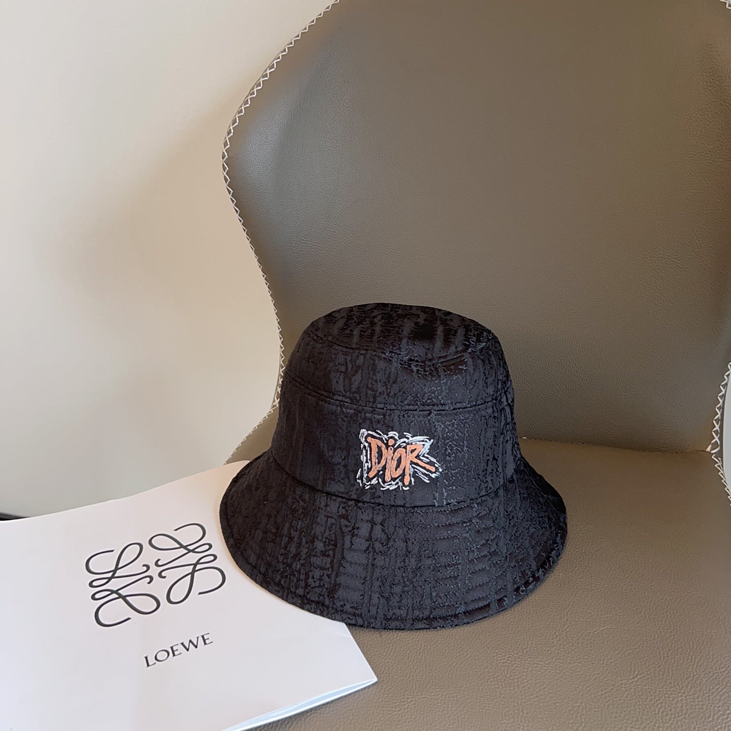 迪D家-LOGO刺繡漁夫帽 黑