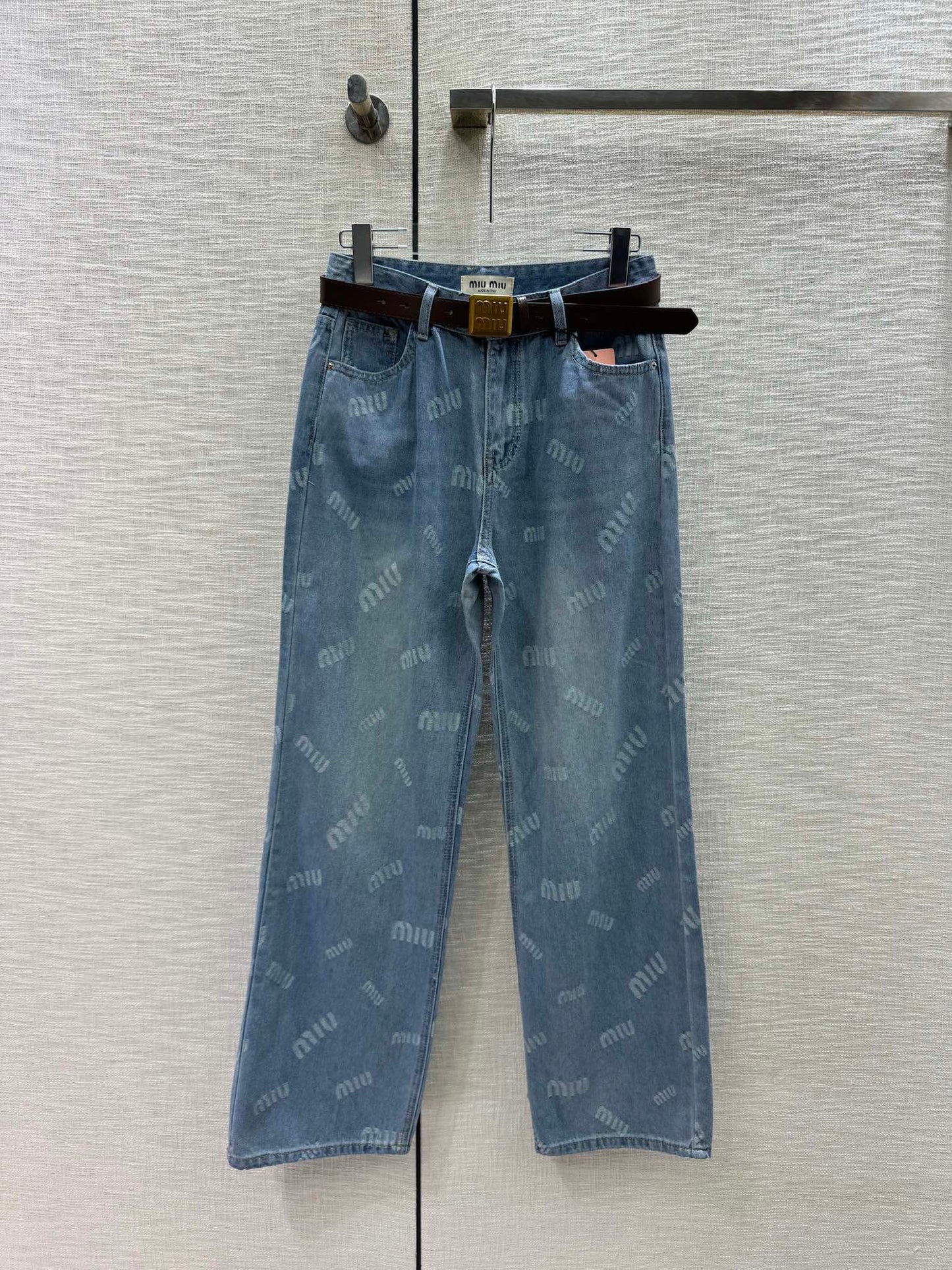 穆Ｍ家-2404 撞色logo高腰直筒牛仔褲