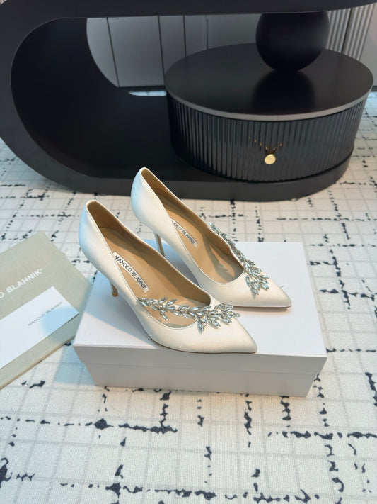 Manolo Blahnik-2024 高跟鞋 白色