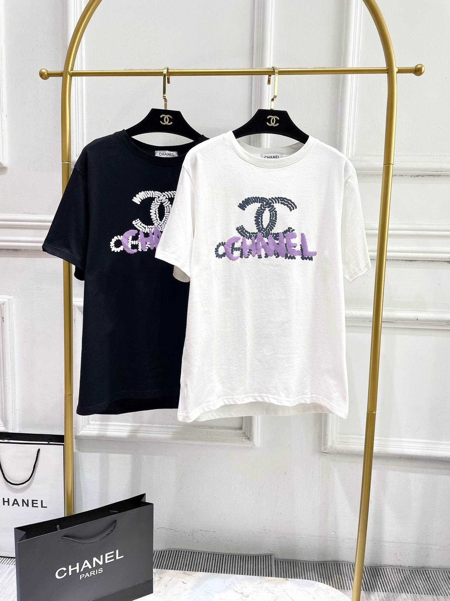小香家-2404 重疊logo標短袖Tee 白色