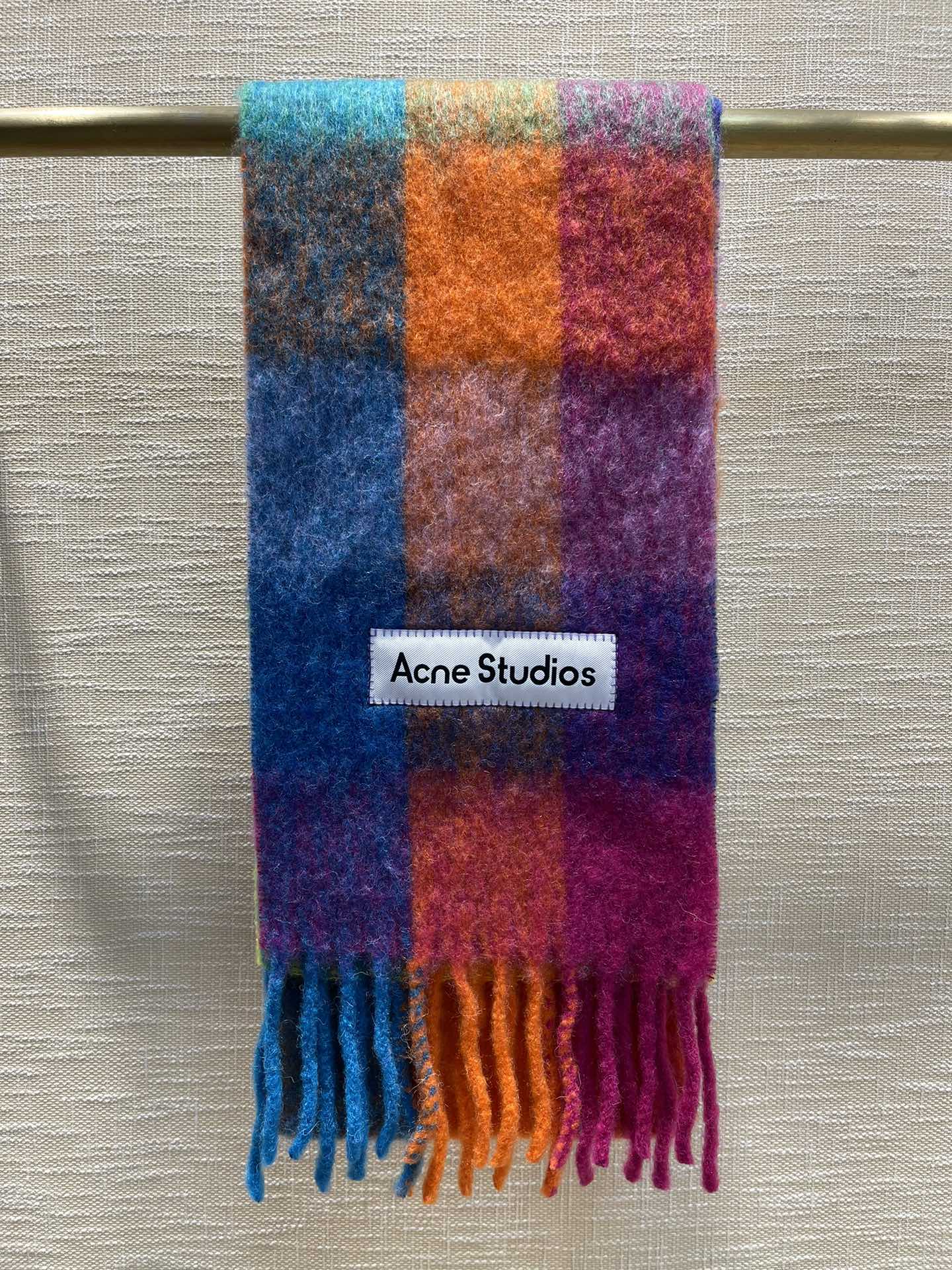 ACNE-2024羊絨大圍巾 28*250 深色