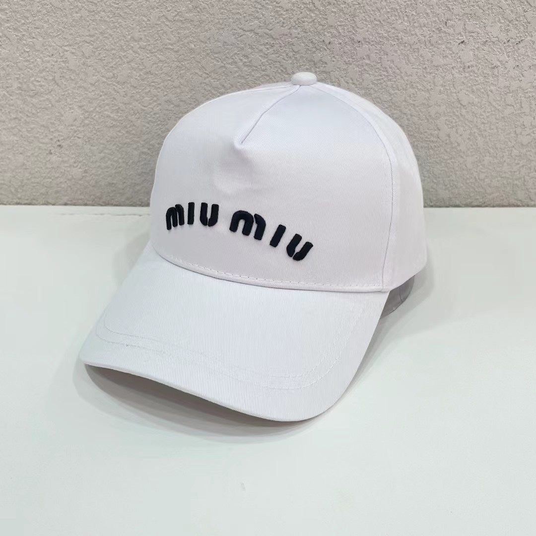 穆M家-新款素面百搭棒球帽