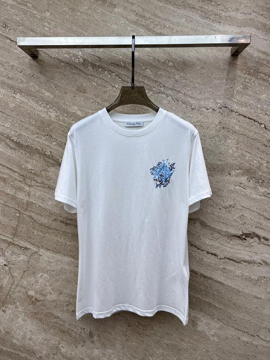 迪D家-2403 24春夏新款 小狗刺繡圓領短袖TEE 白色