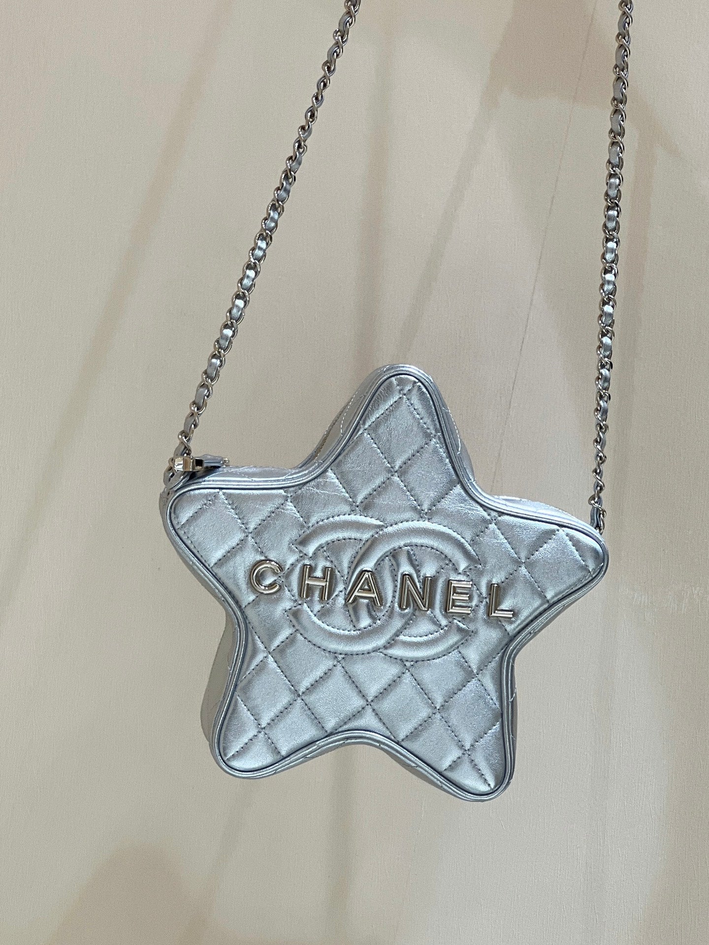 小香家-Chanel 24c 早春度假系列限量版 星星包 銀色