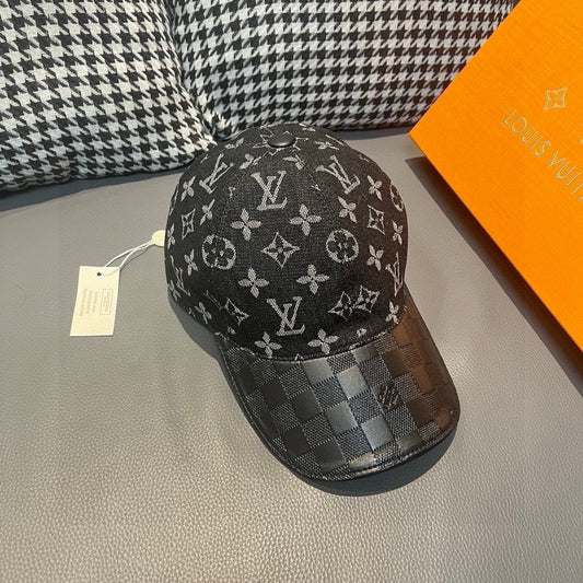 路L家-新款 格紋壓花頻皮棒球帽