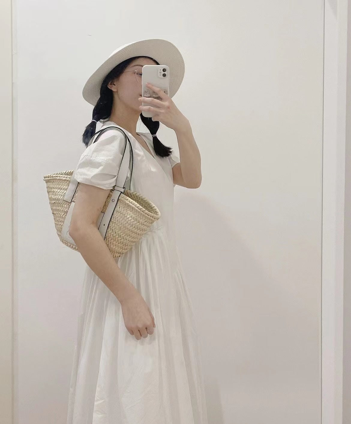 羅L威-草編包 33CM 小號 奶油白