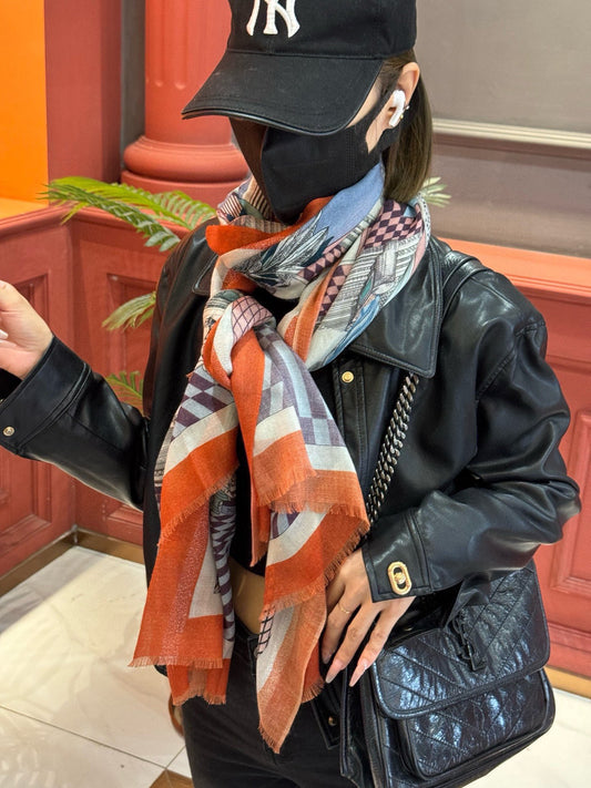 小愛款-2024羊絨方巾 100*200