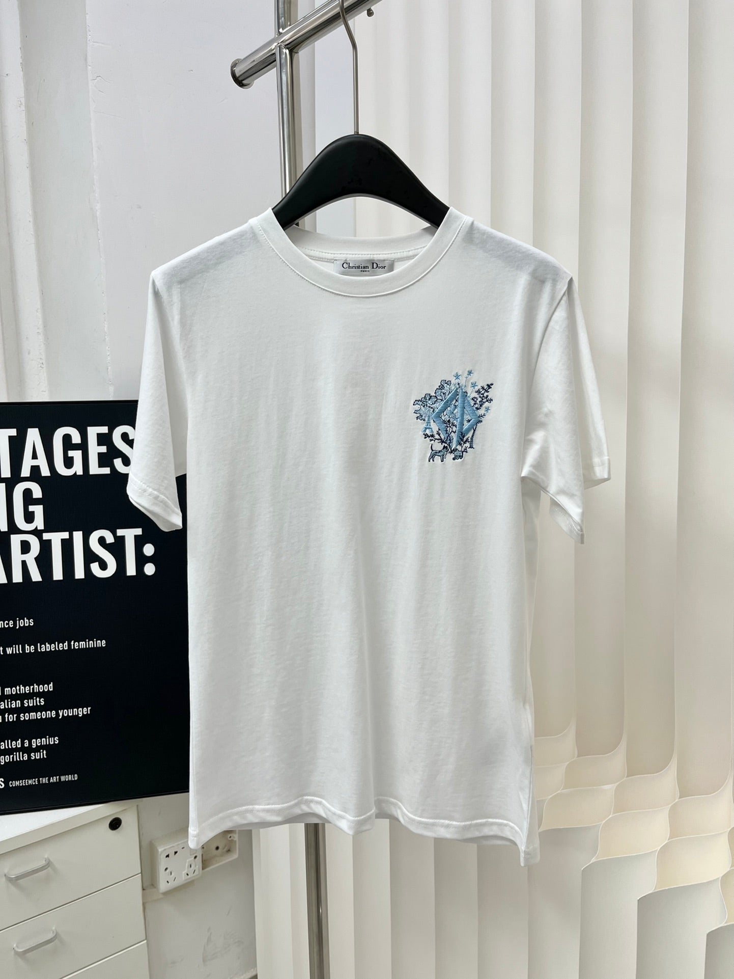 迪D家-2403 撞色刺繡短袖TEE 白色