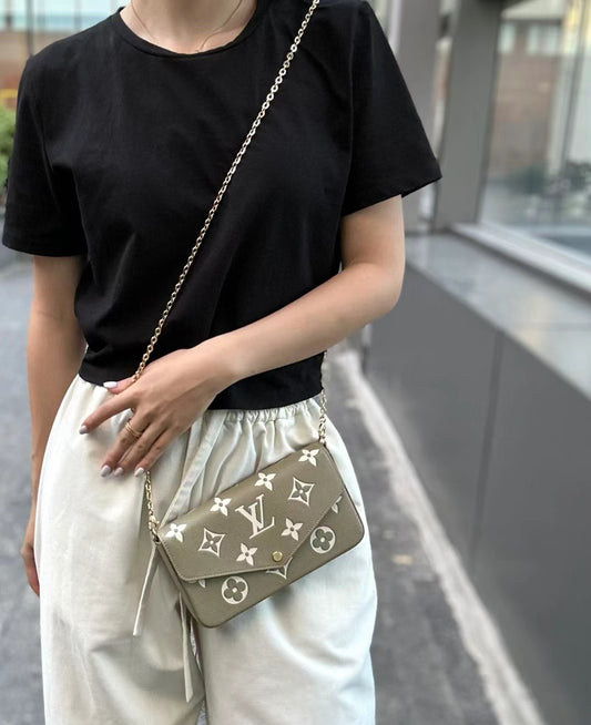M64064 路L家-Félicie Pochette 草綠色