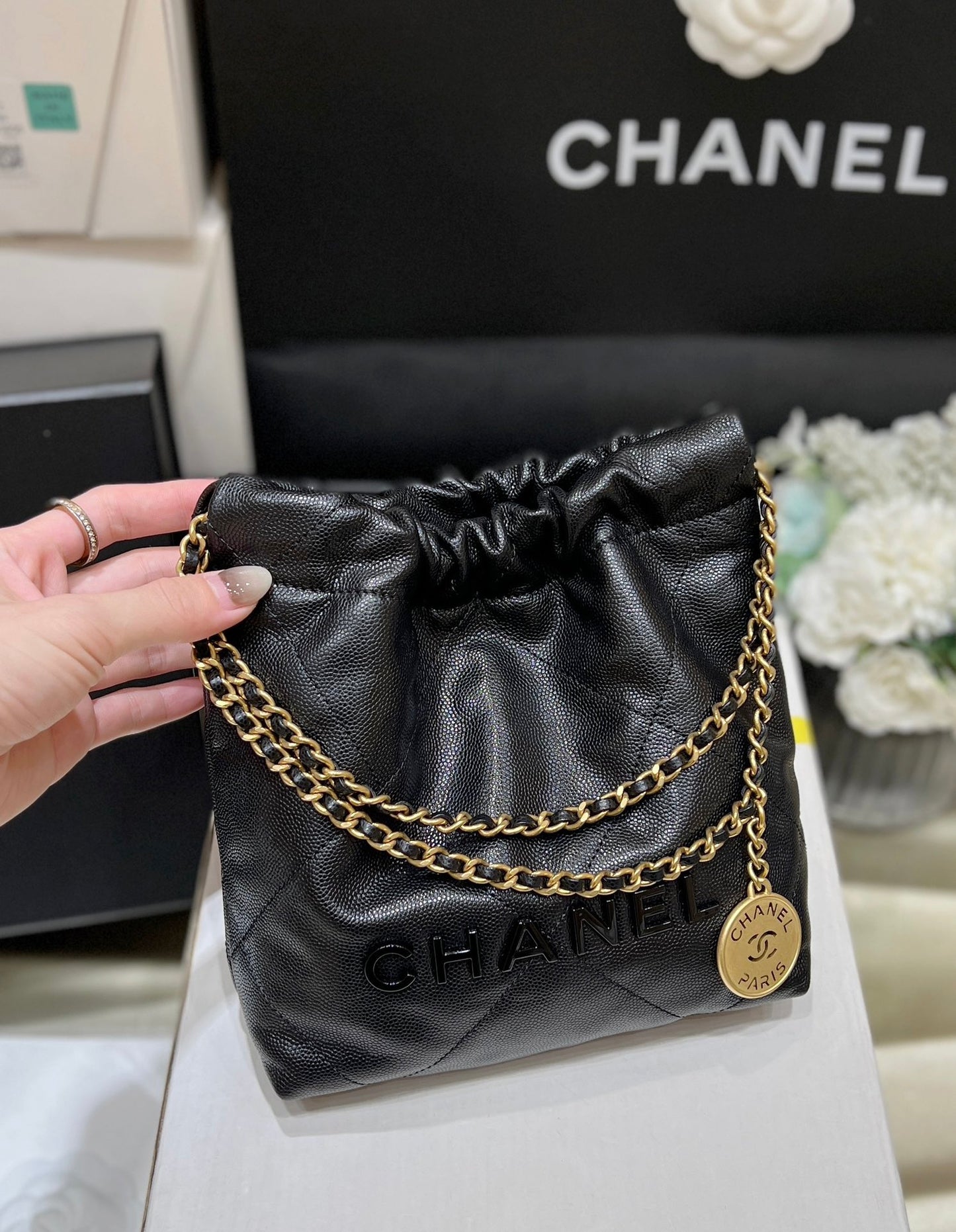 小香家-Chanel 22號手袋 魚子醬皮黑金色 小號