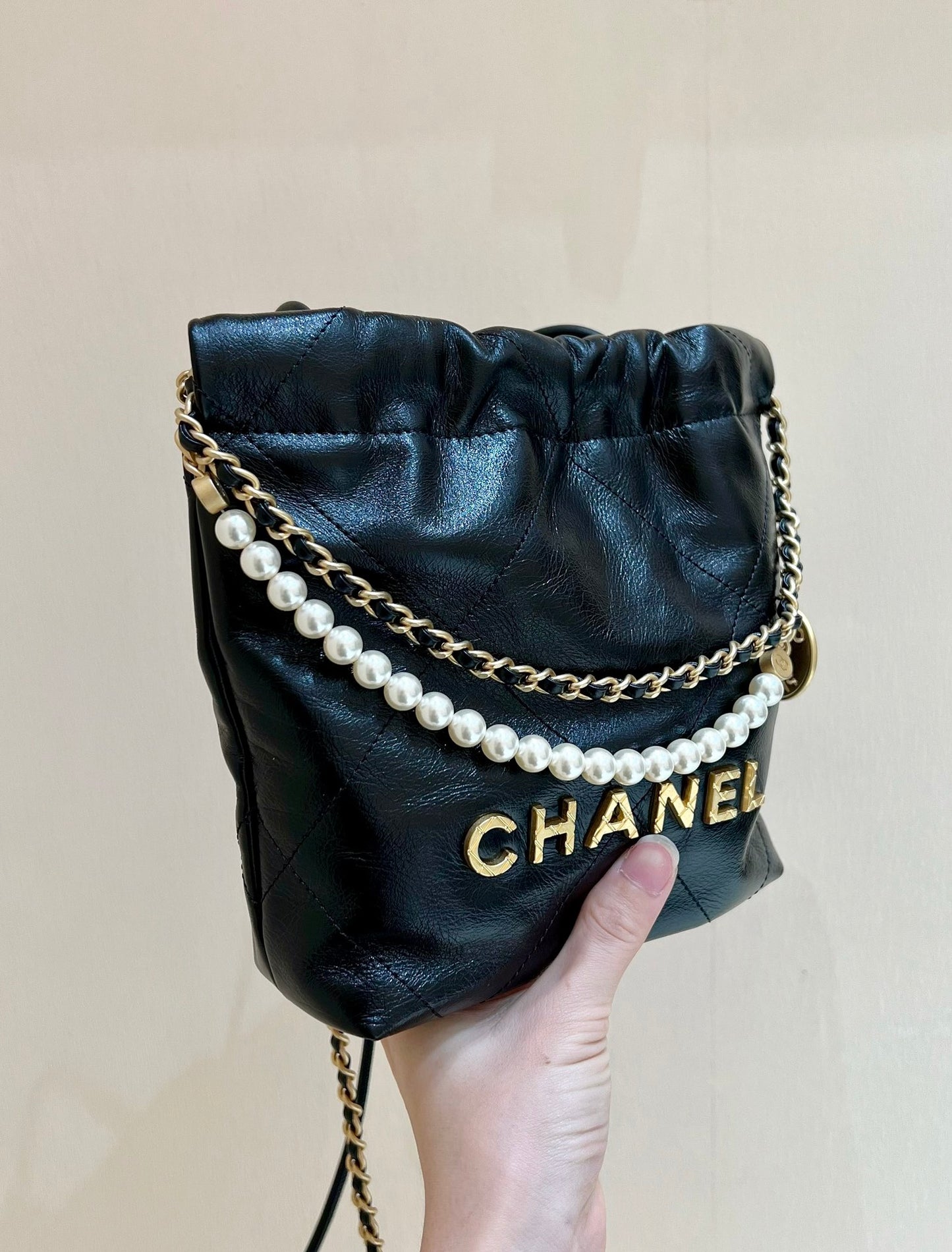 小香家-Chanel 22號手袋 黑色 雙鍊條 珍珠鍊