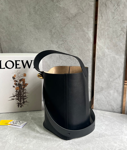 羅L威-Pebble Bucket水桶包 黑色