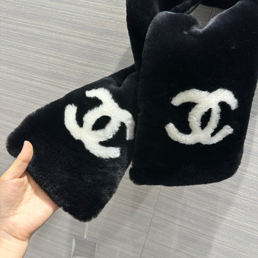 小香家-2023秋冬新款雙C圍巾 黑色